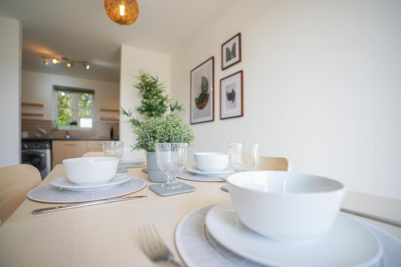 Stylish Apartment With Private Parking كارديف المظهر الخارجي الصورة