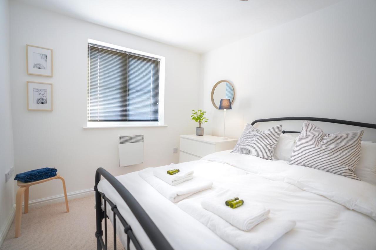 Stylish Apartment With Private Parking كارديف المظهر الخارجي الصورة