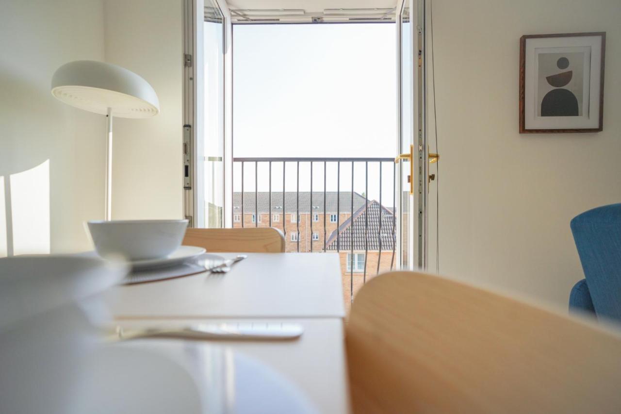 Stylish Apartment With Private Parking كارديف المظهر الخارجي الصورة